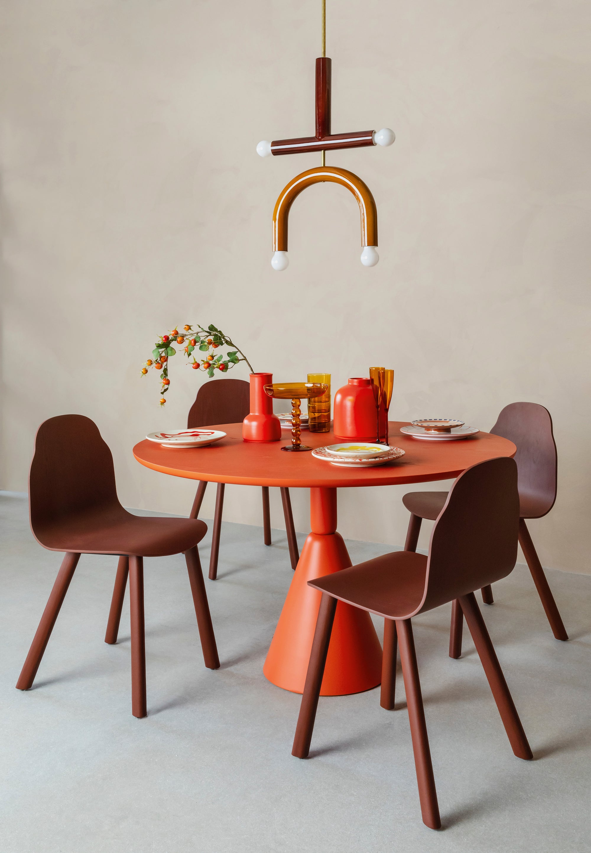 Pion Fresno Dining Table