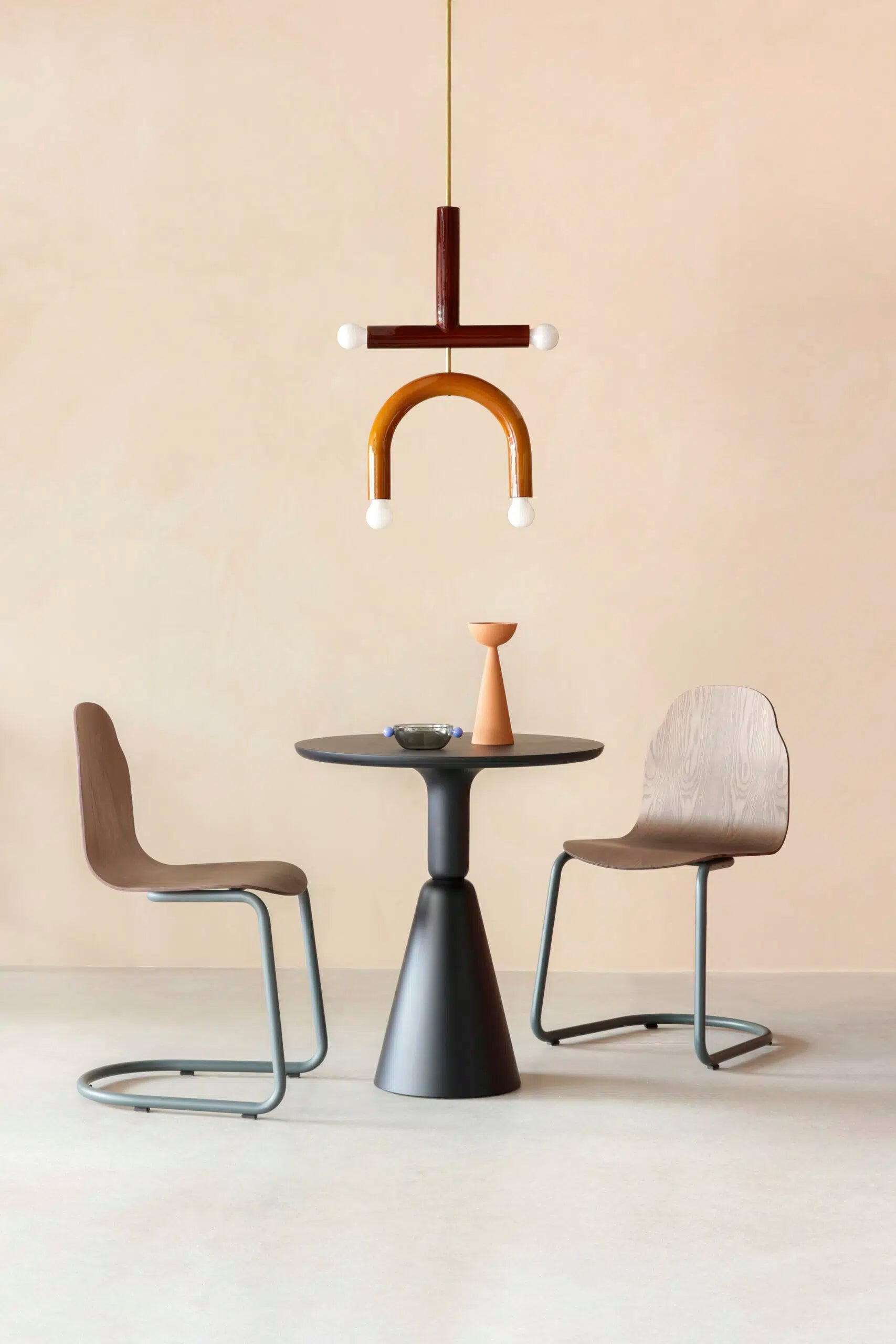 Pion Fresno Dining Table