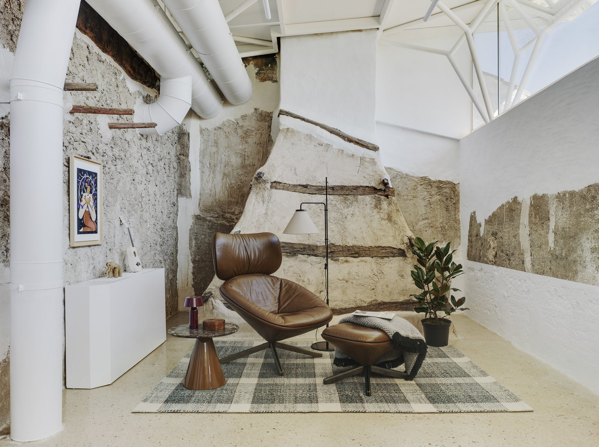 Pion Petra Coffee Table