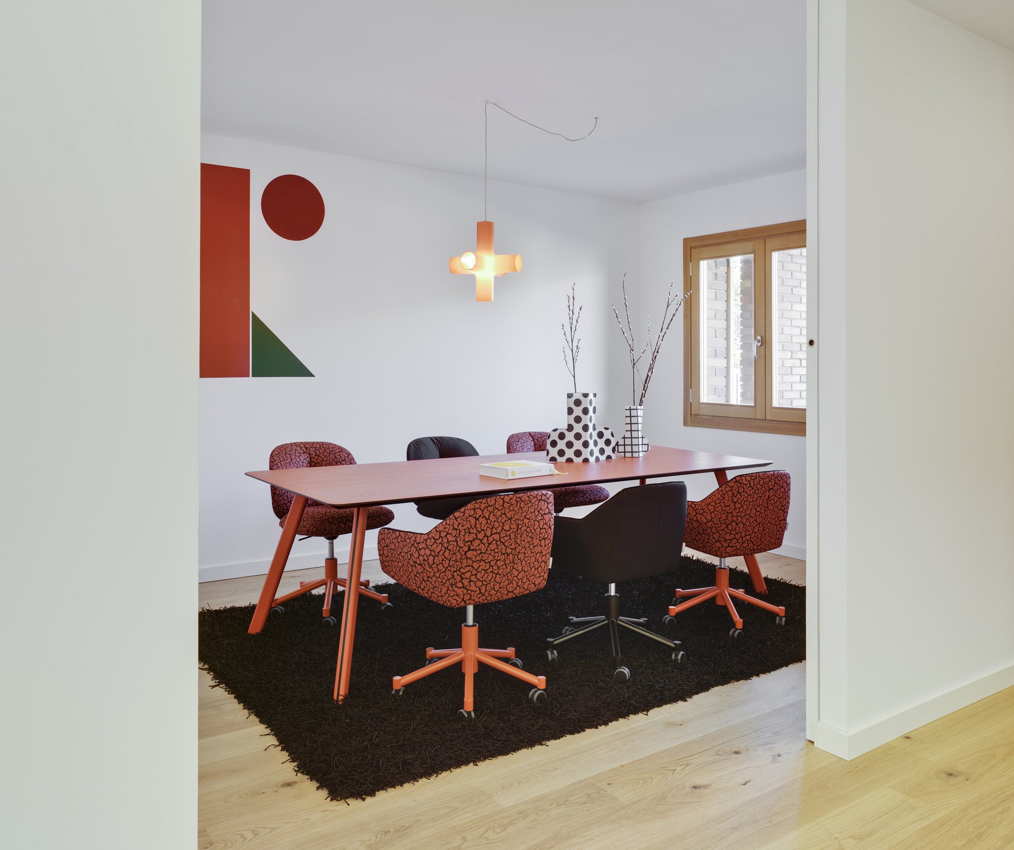 Mullit Chair — Wheel Base