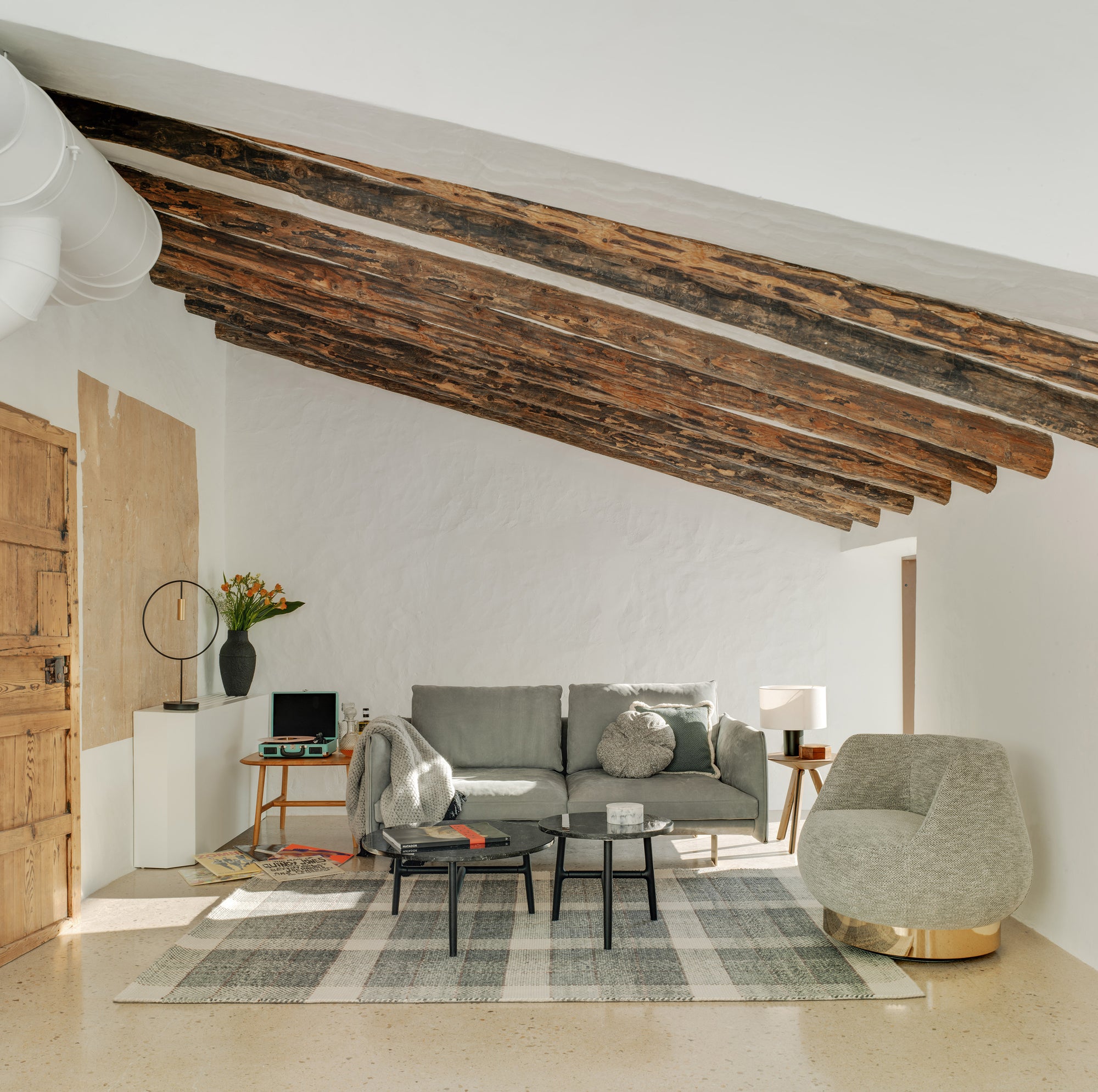 Deep Sofa — 2-Seater