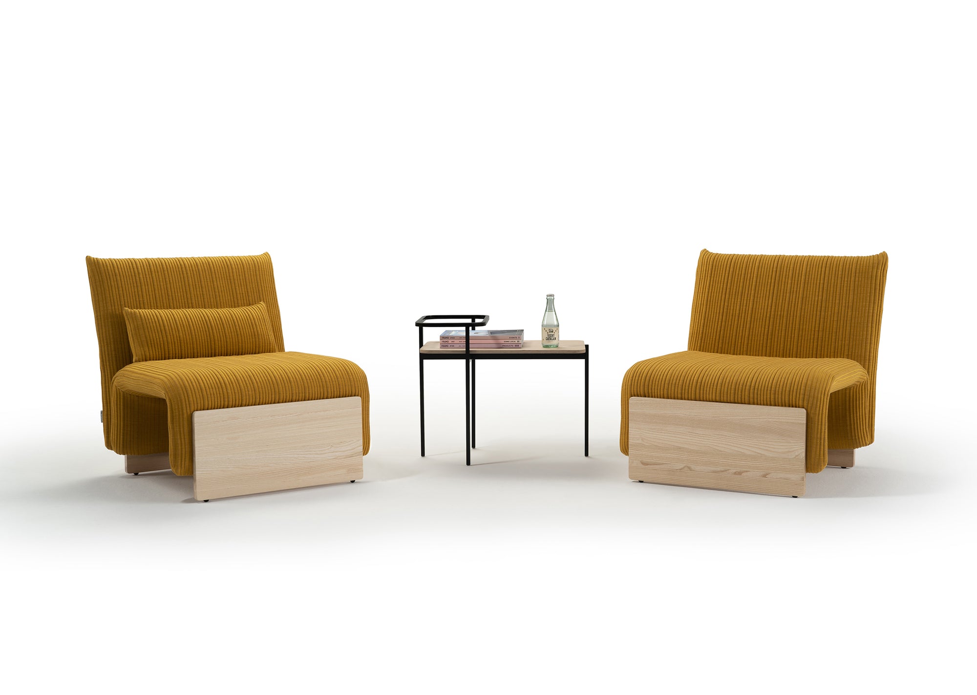 Diwan Lounge Chair