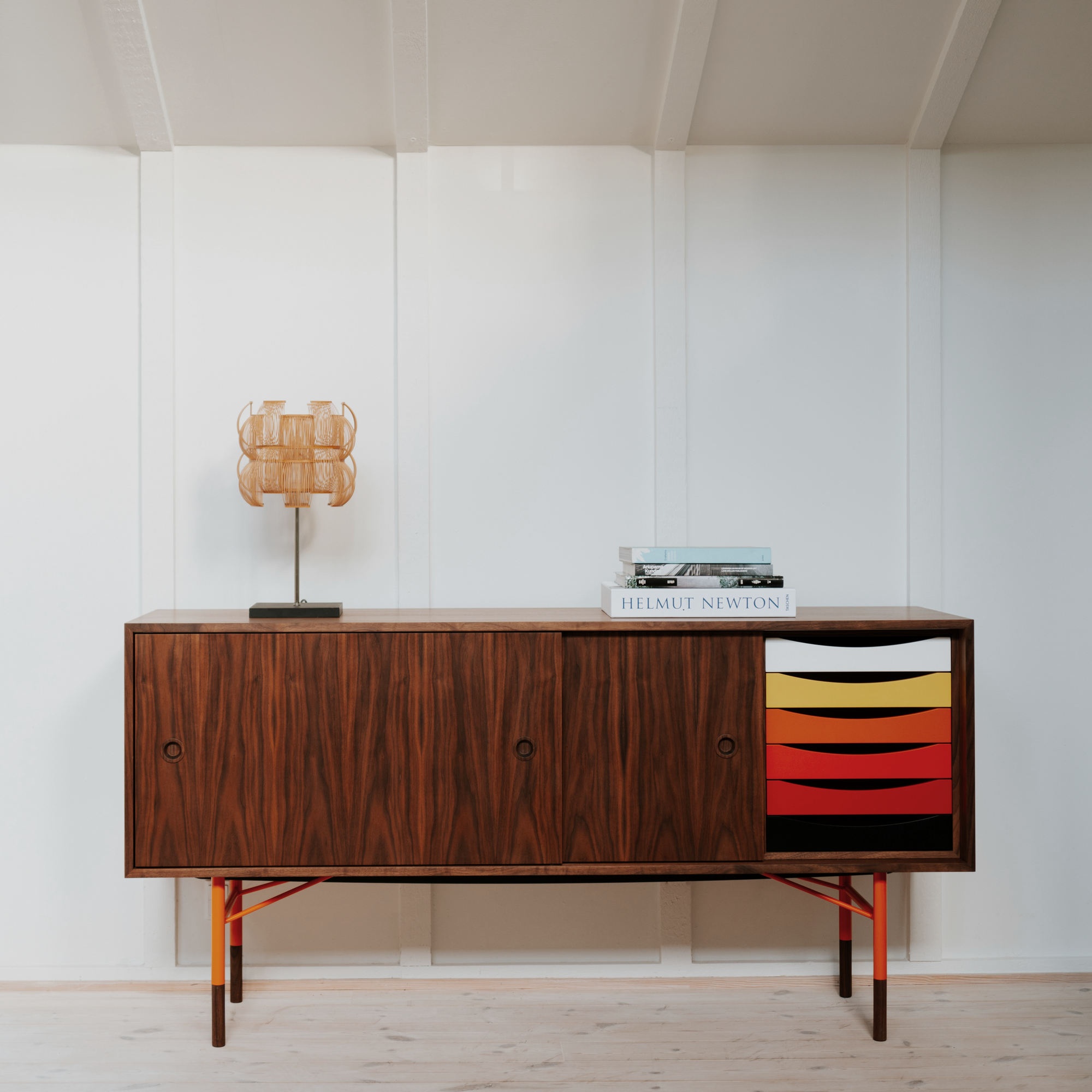 Sideboard with Tray Unit