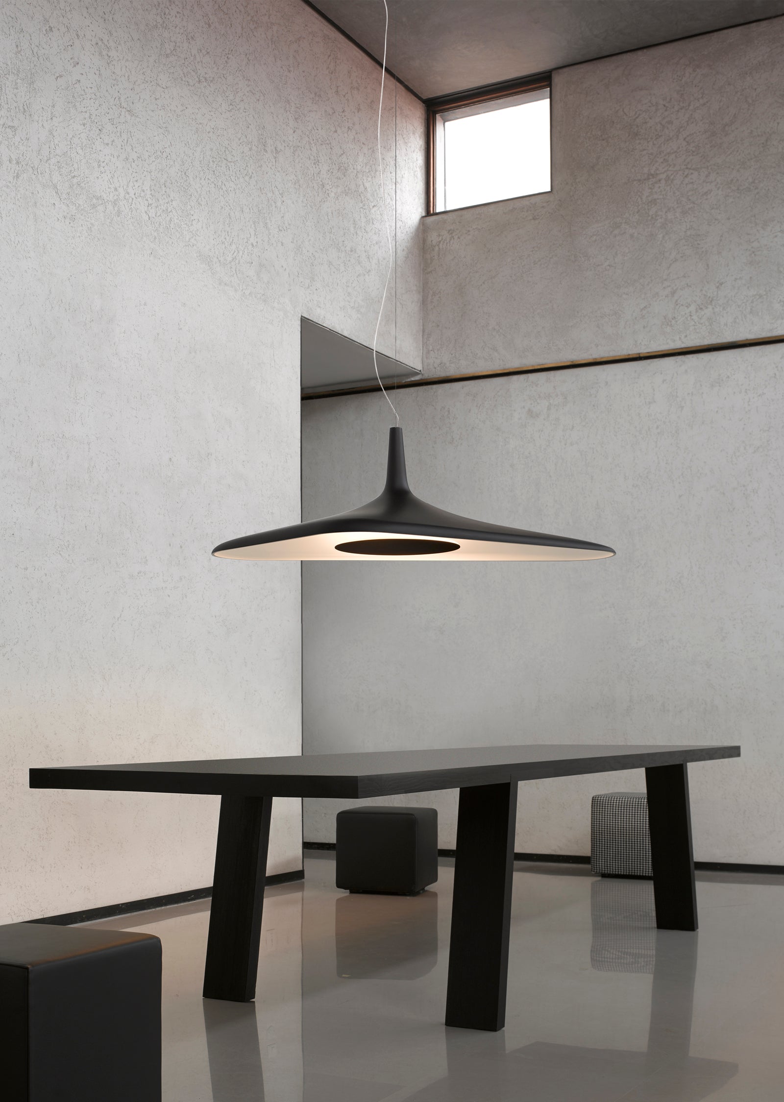 Soleil Noir Suspension Lamp