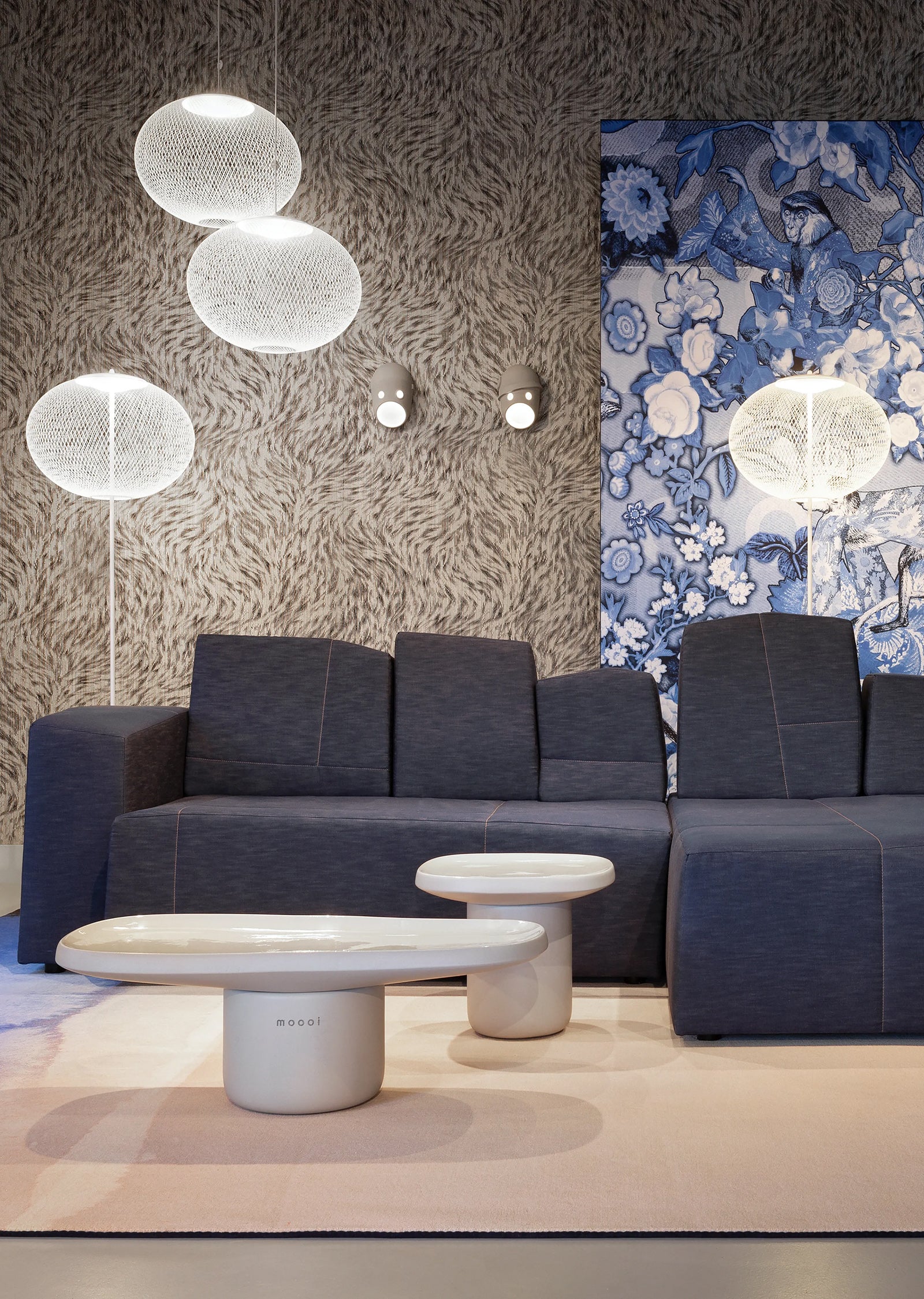 NR2 Floor Lamp