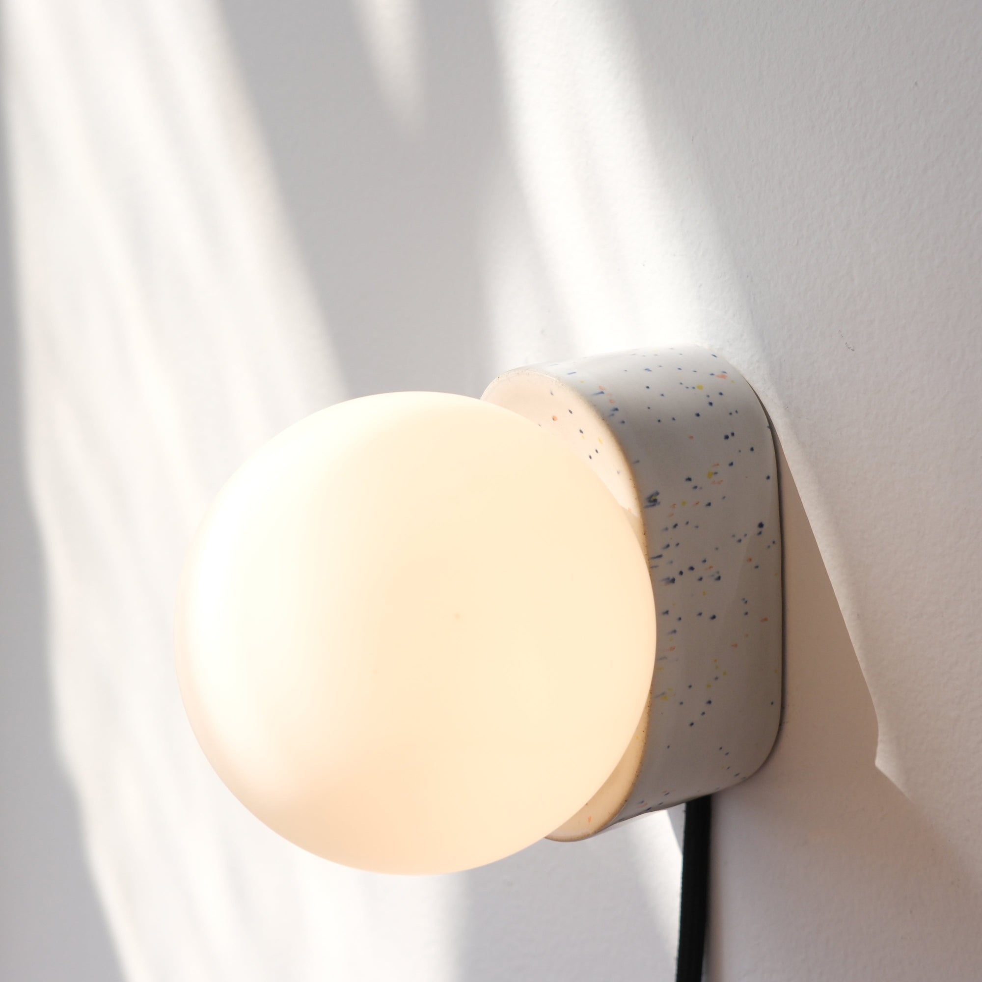 Iota Wall Sconce