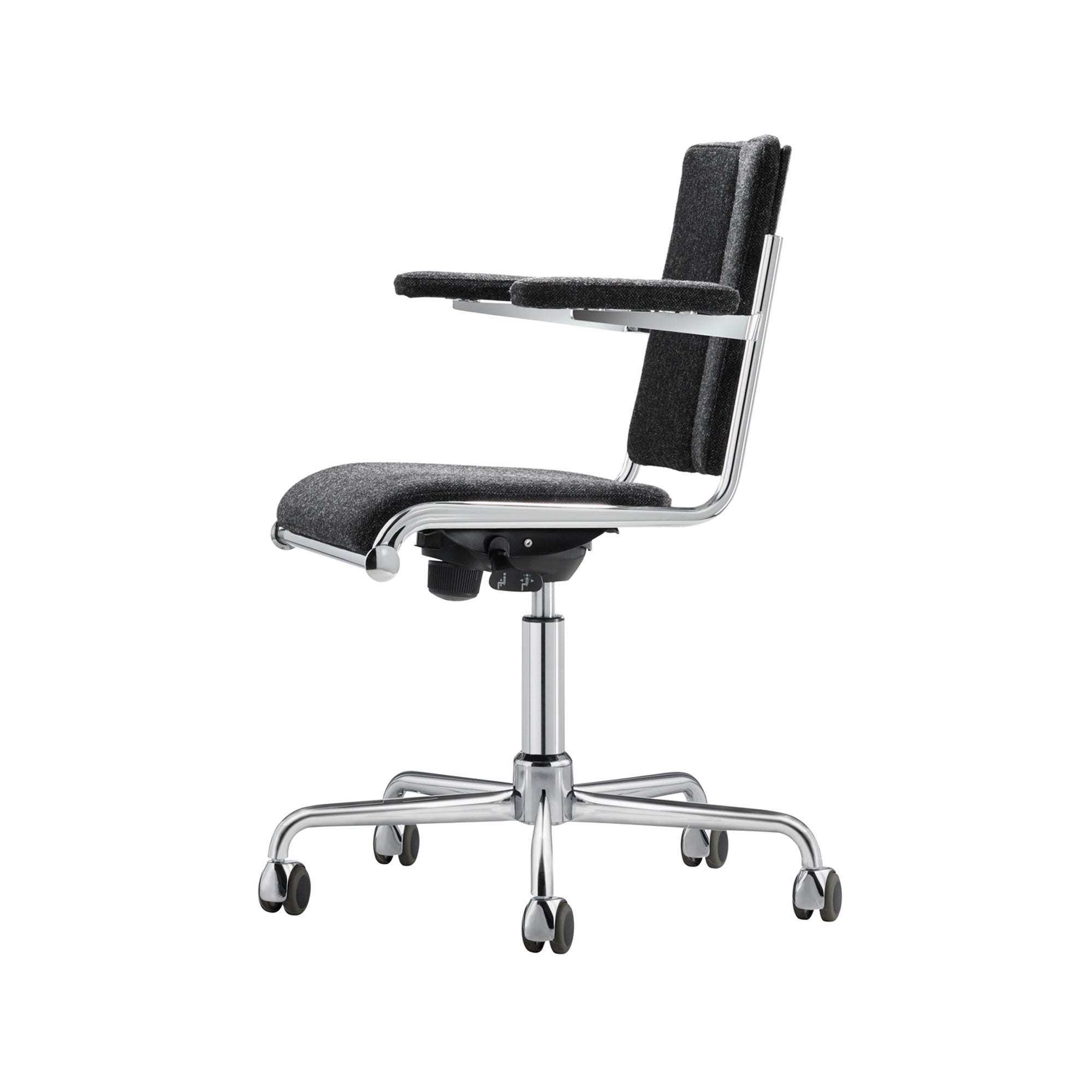 D12 Desk Chair