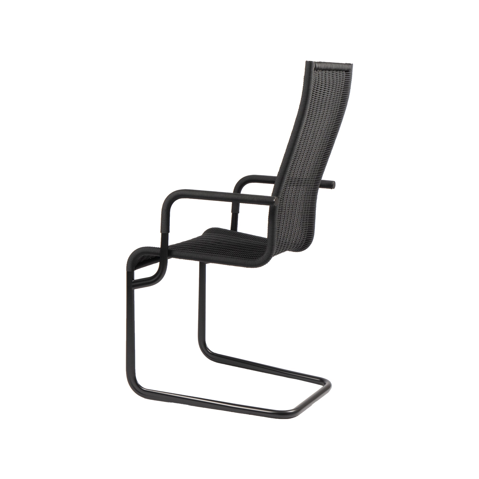 D26 Cantilever Chair — Wicker