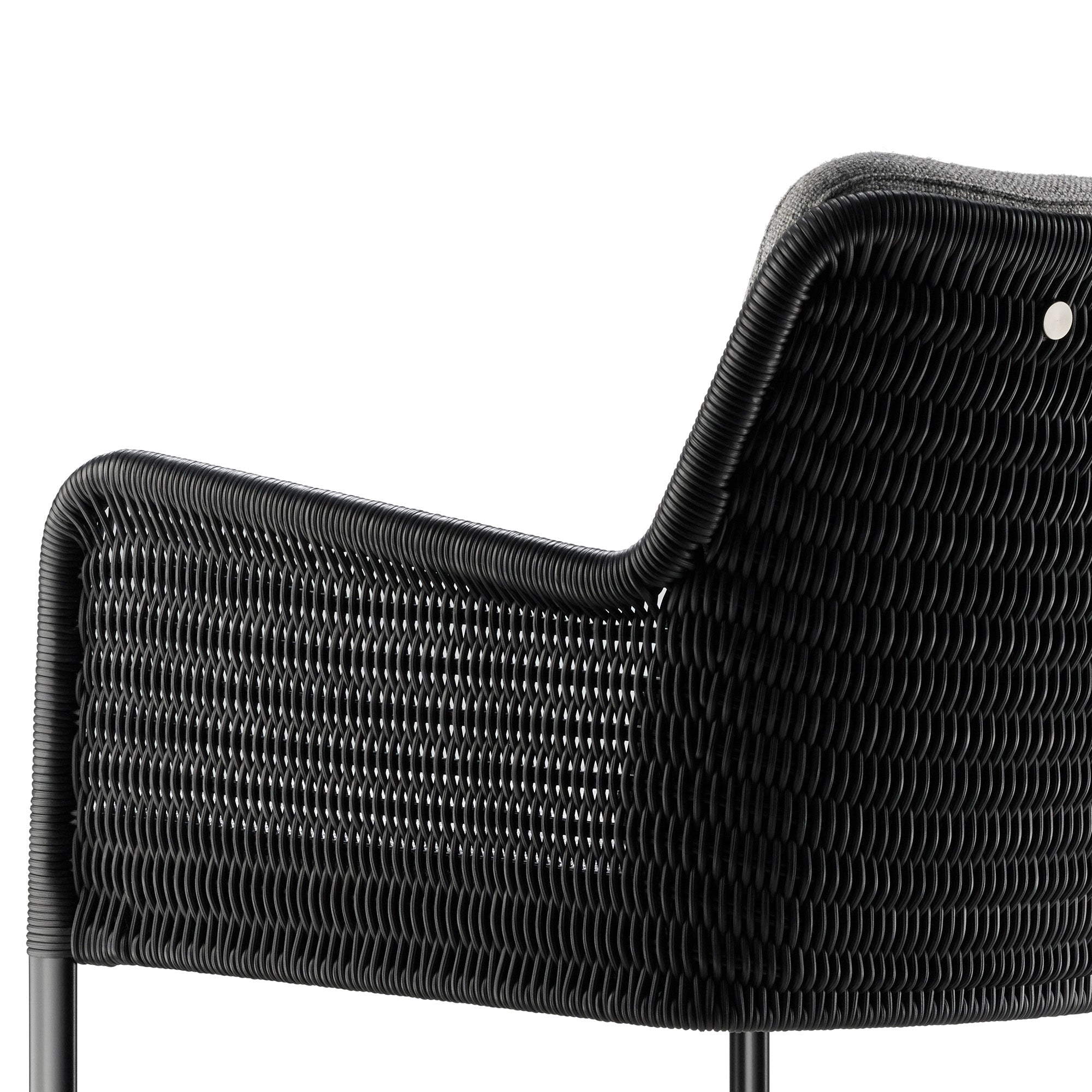 D43 Cantilever Chair — Black