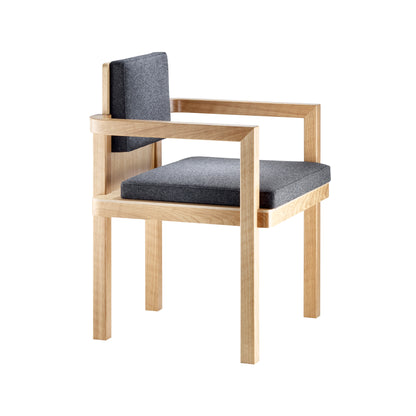 D51 Armchair