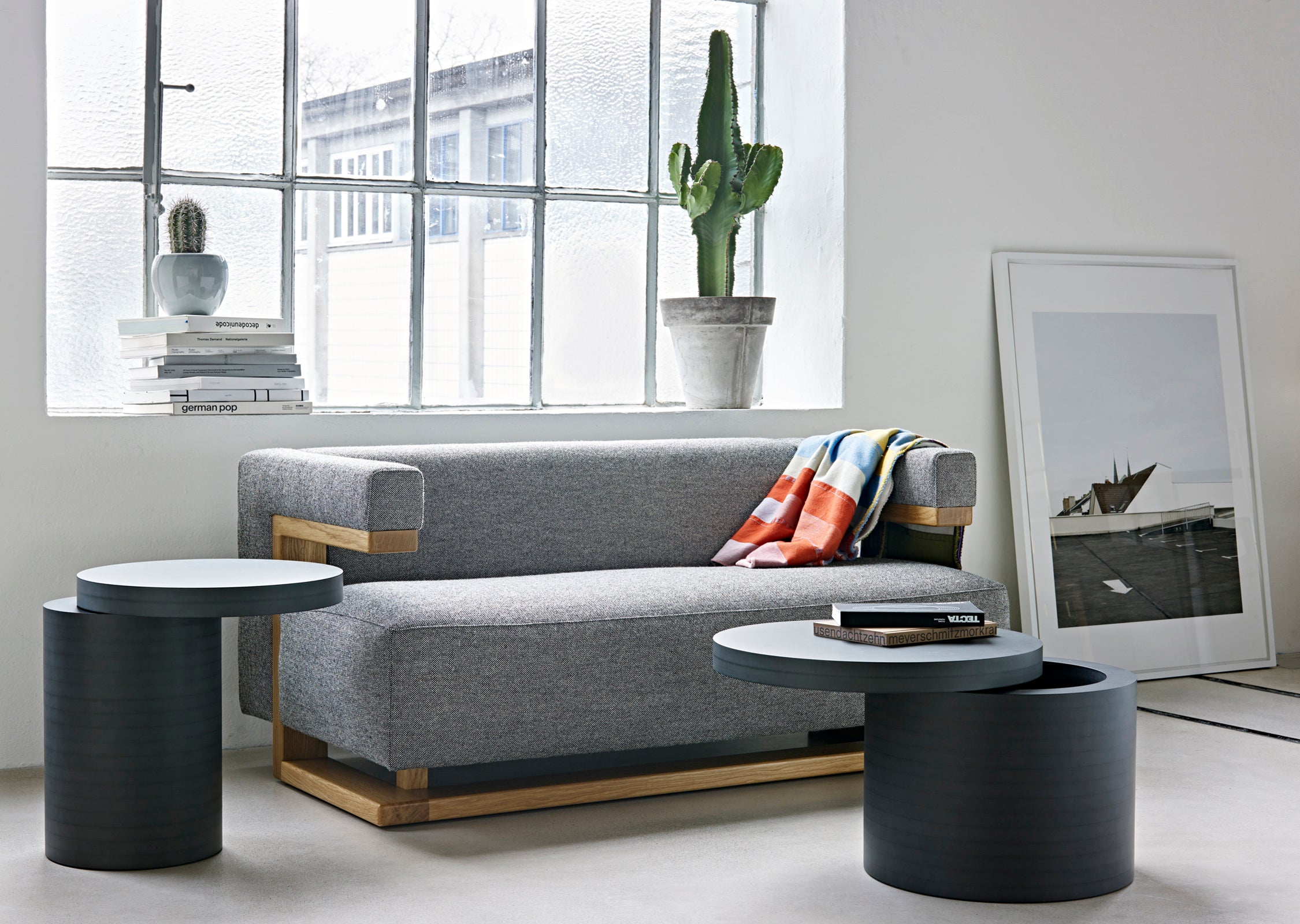 F51 Gropius Sofa