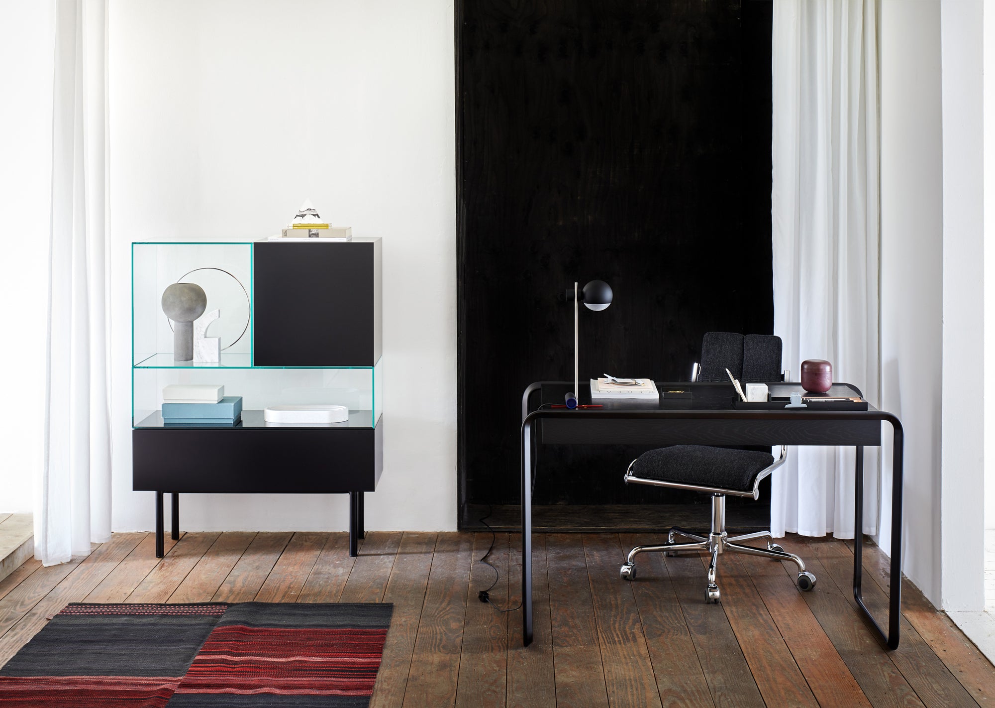 K2D Oblique Desk