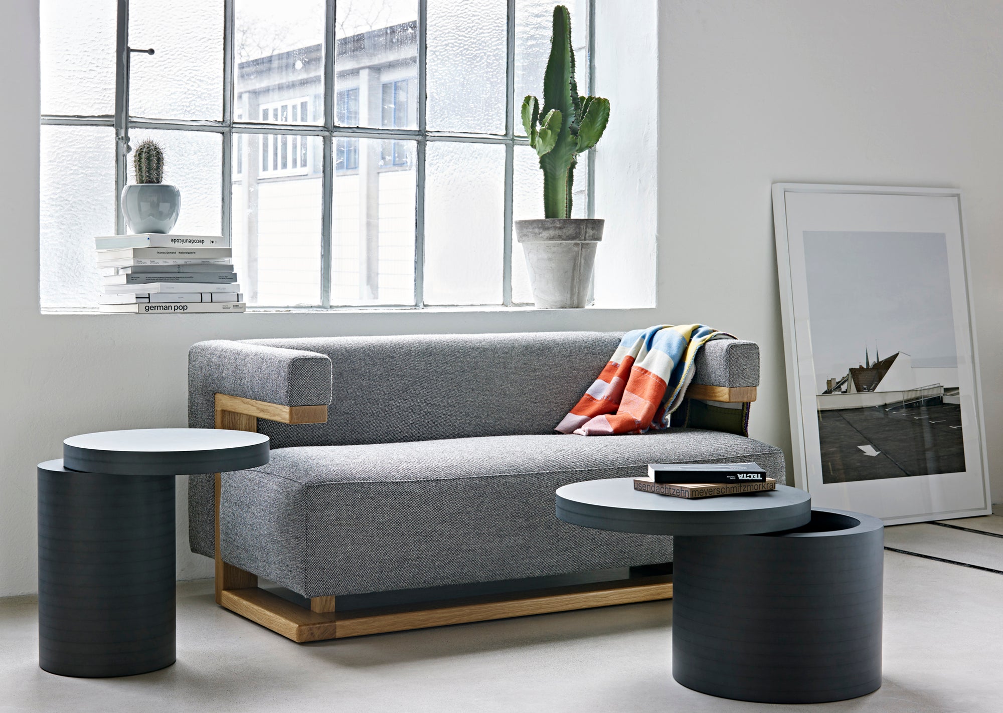 K8 Side and Coffee Table
