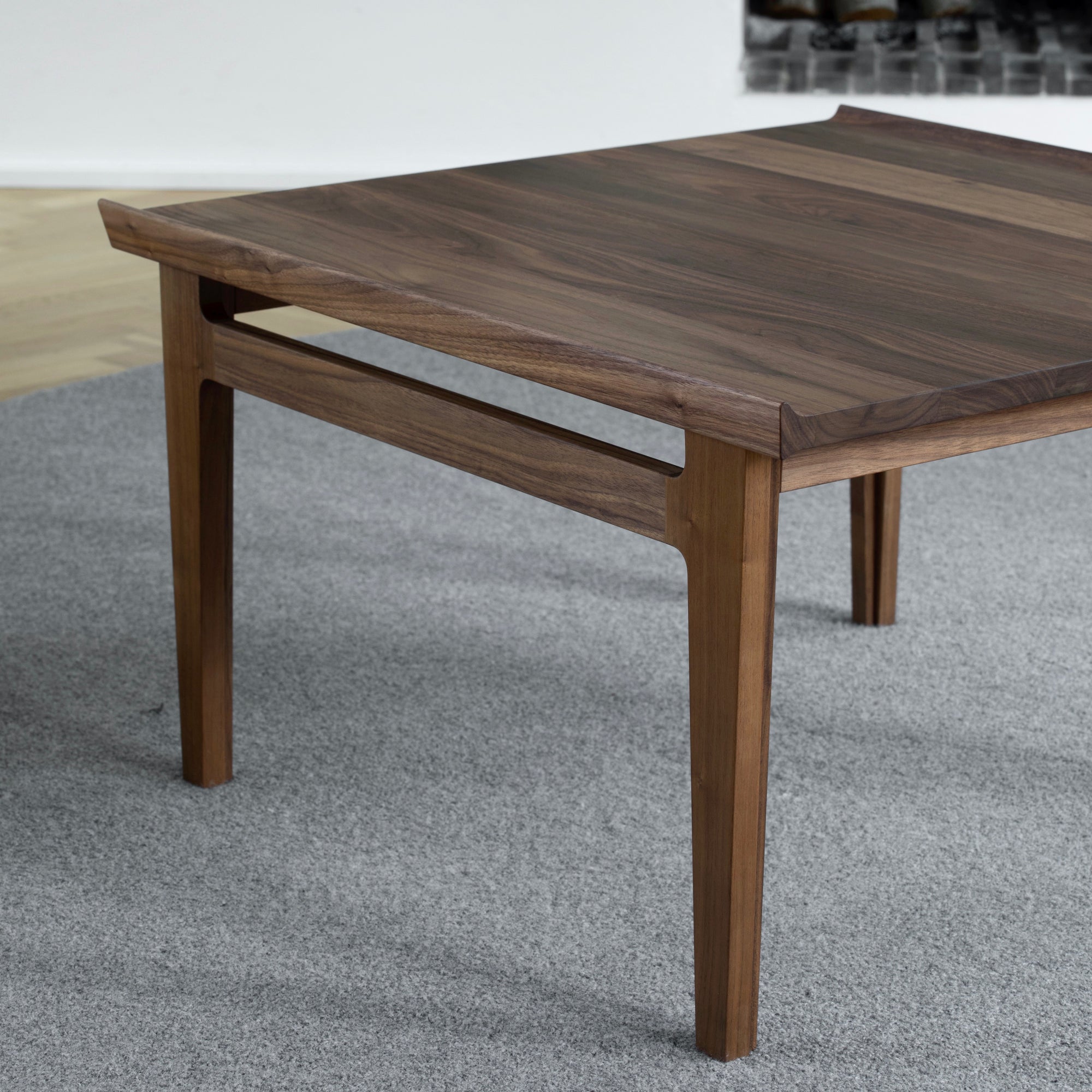 500 Couch Table