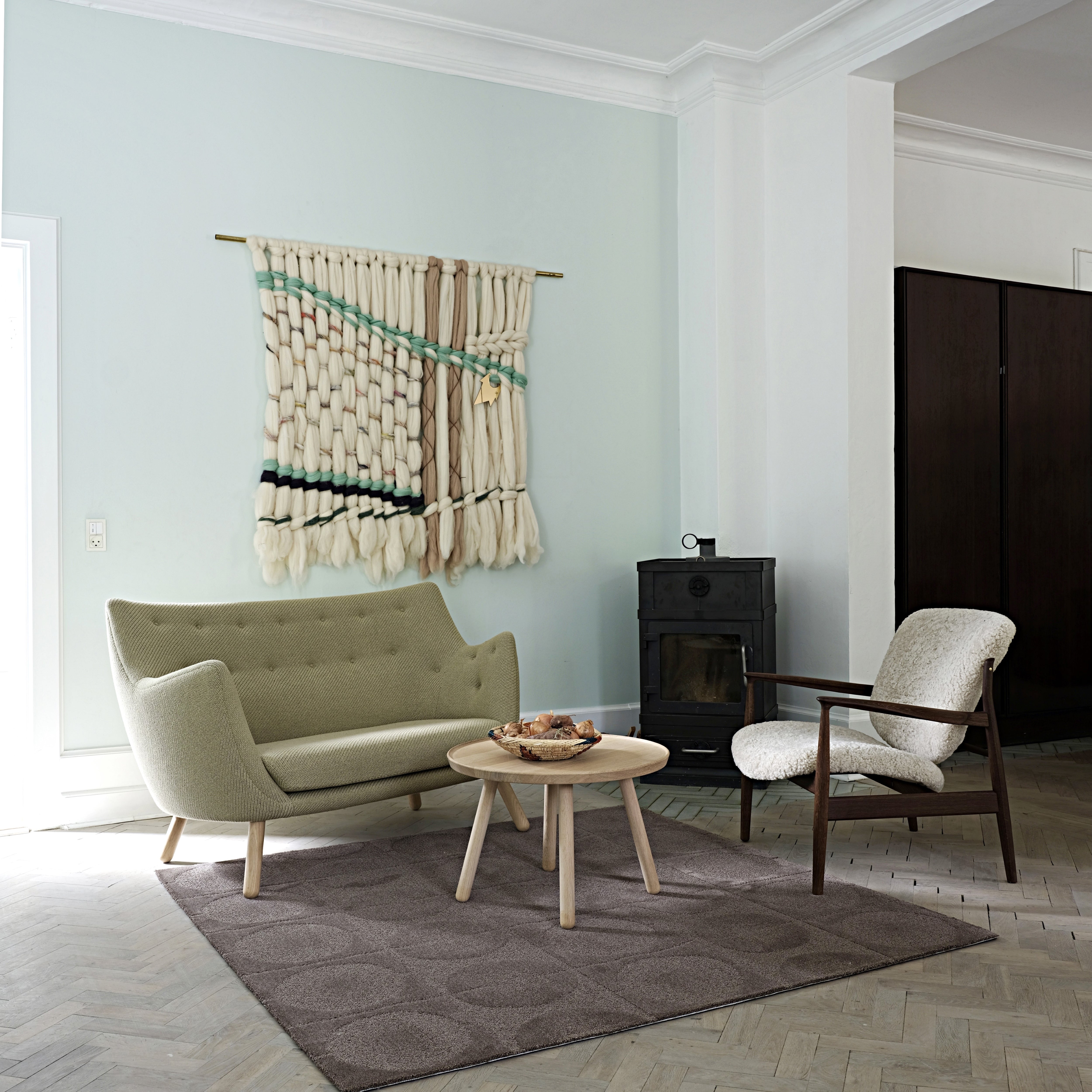 Circle Rug — Undyed