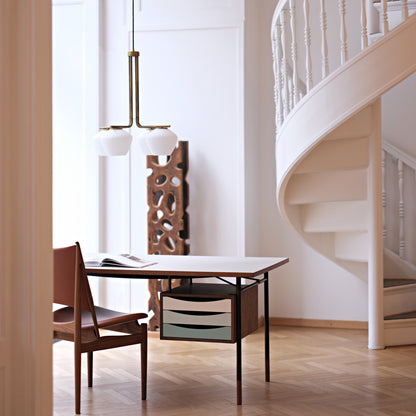 Nyhavn Desk with Tray Unit