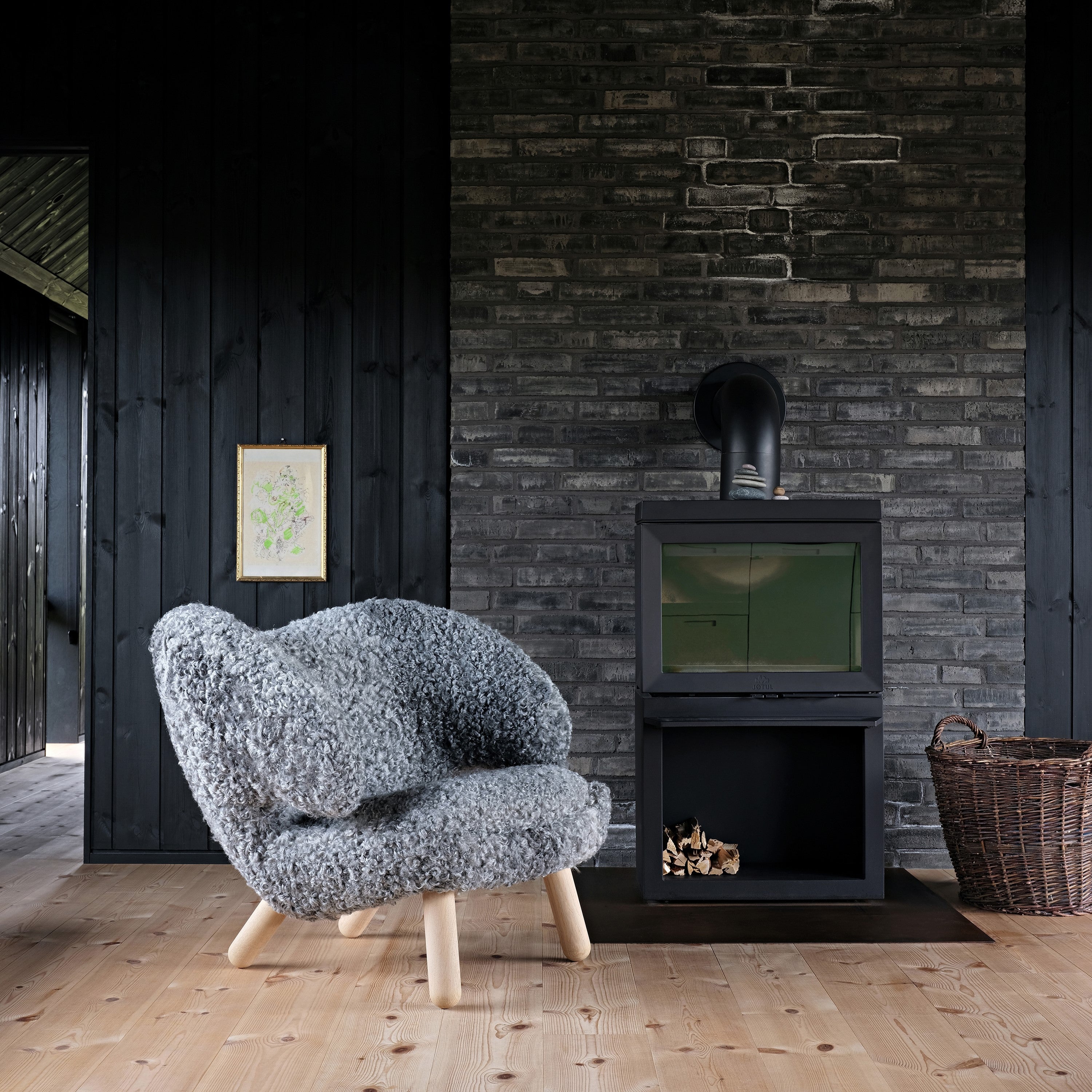 Pelican Chair