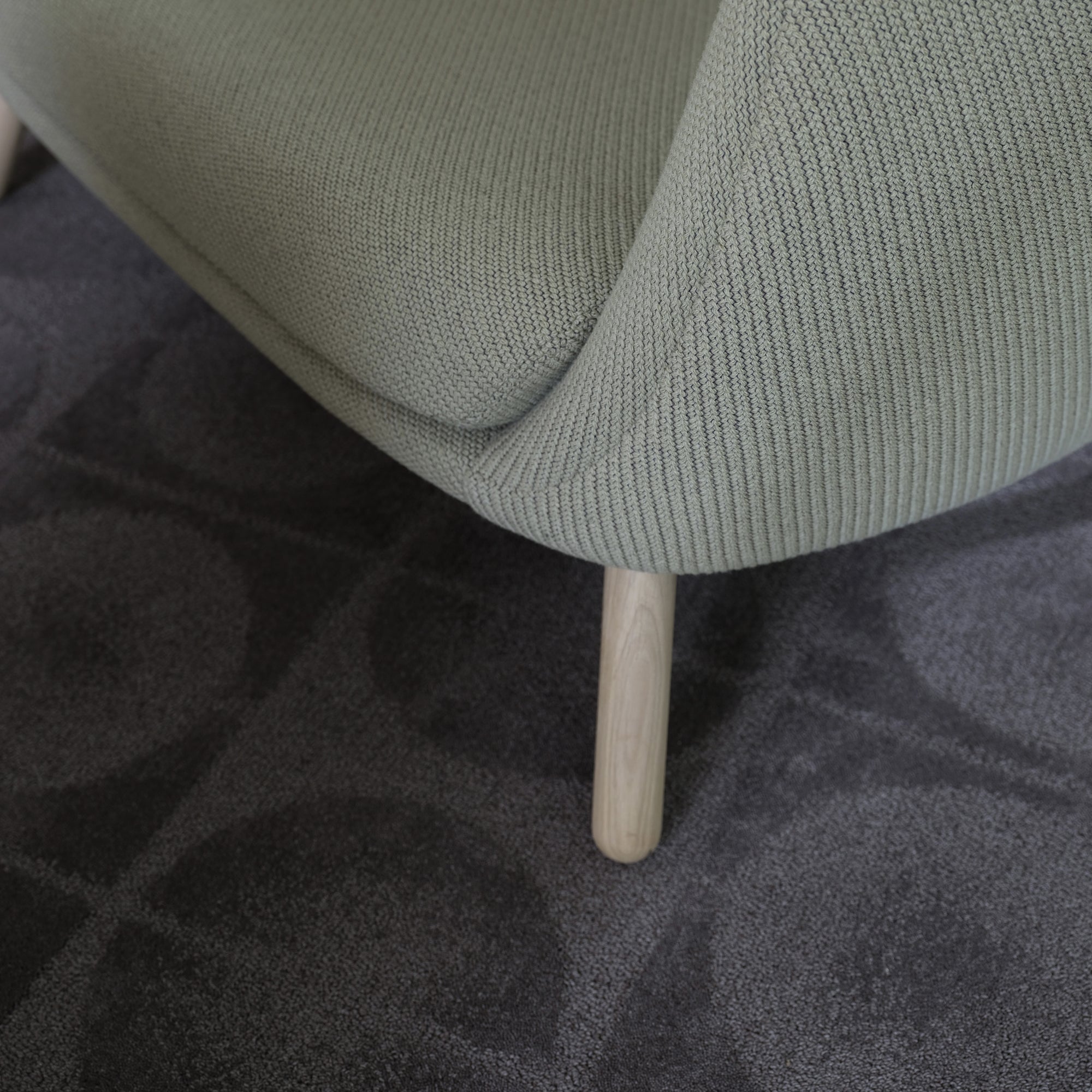 Circle Rug — Undyed