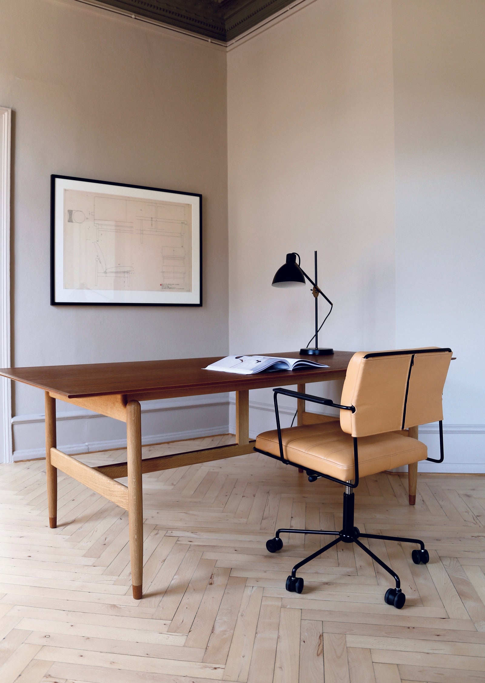 Time Chair with Castors