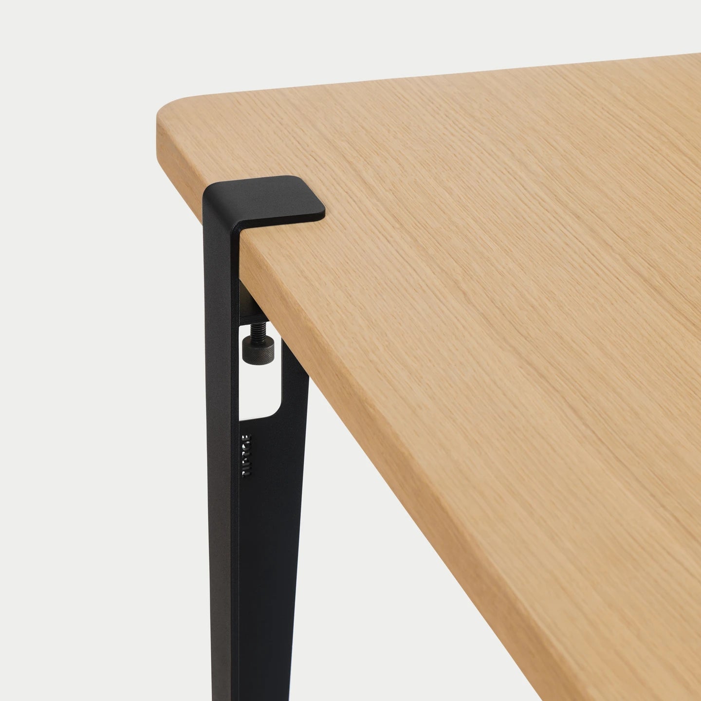 Tiptoe Dining Table