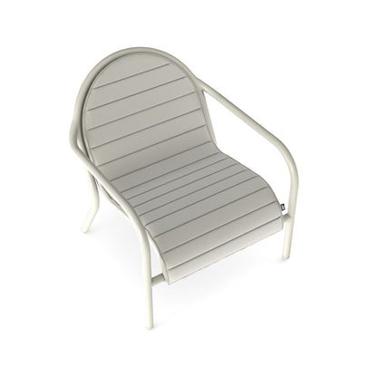 Groove Lounge Chair — Outdoor