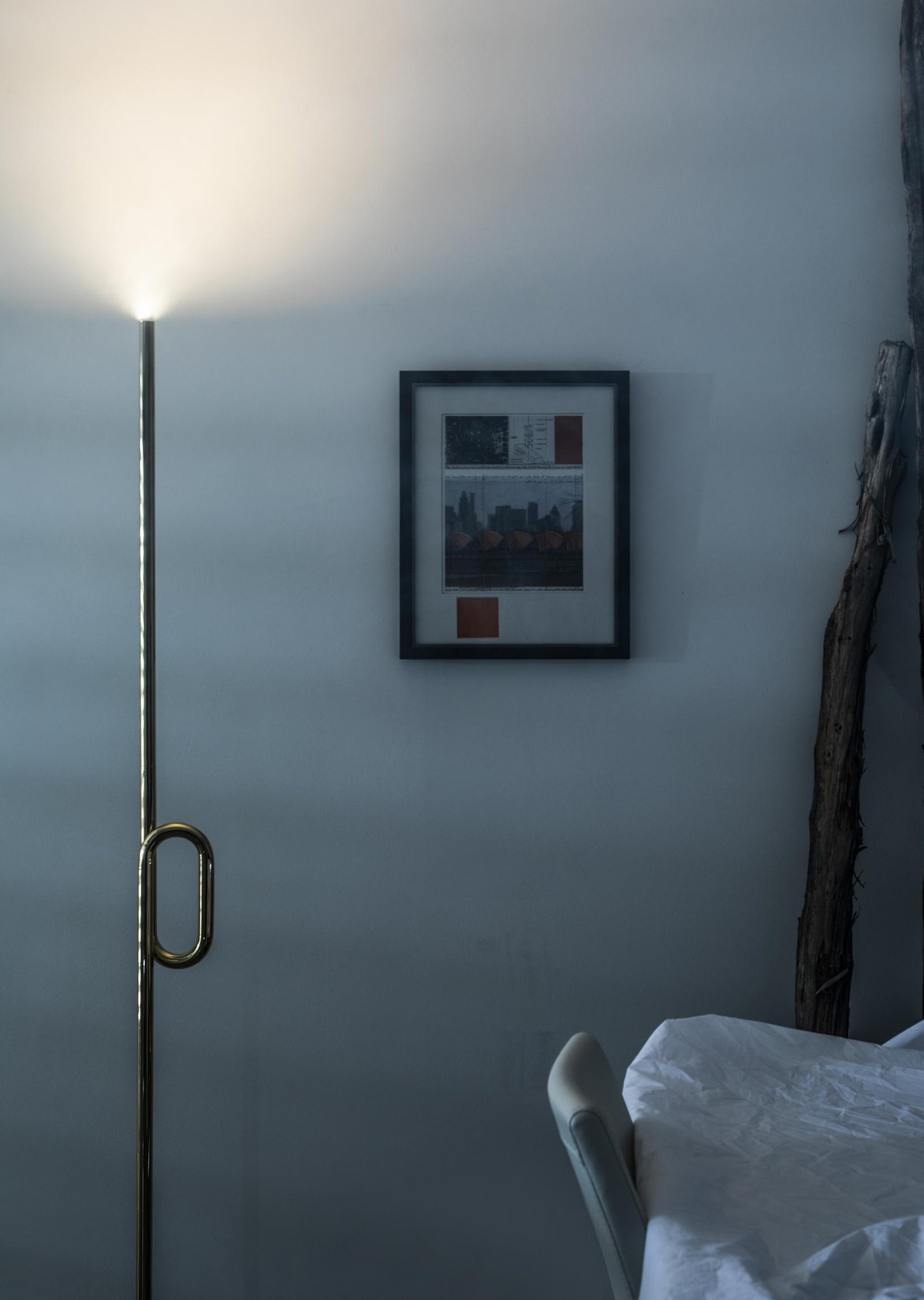 Tobia Floor Lamp