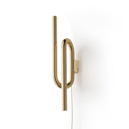 Tobia Wall Lamp