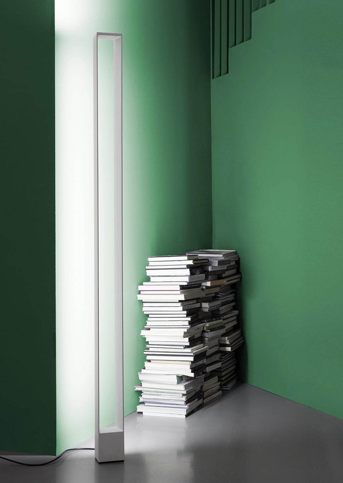 Tru Floor Lamp