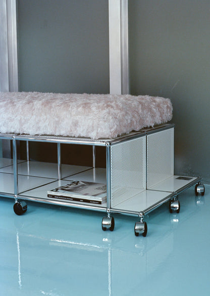 USM NYC Central Lounge