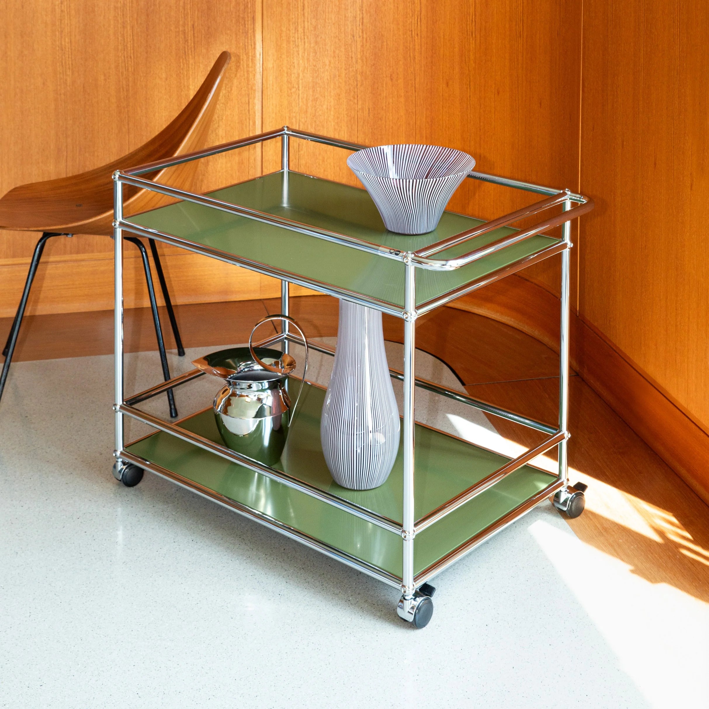 USM Haller Bar Cart — L18