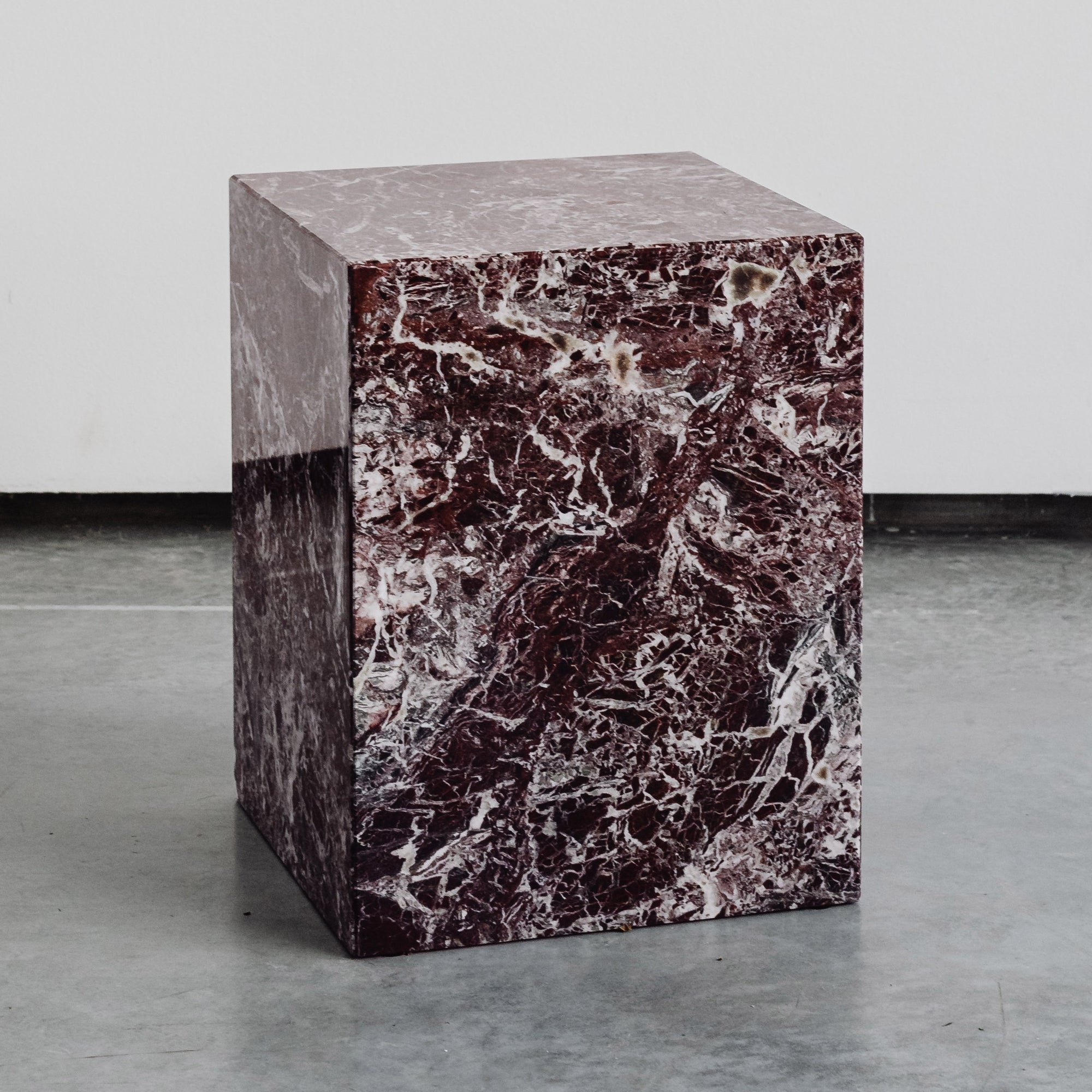 Coi Pillar — Marble