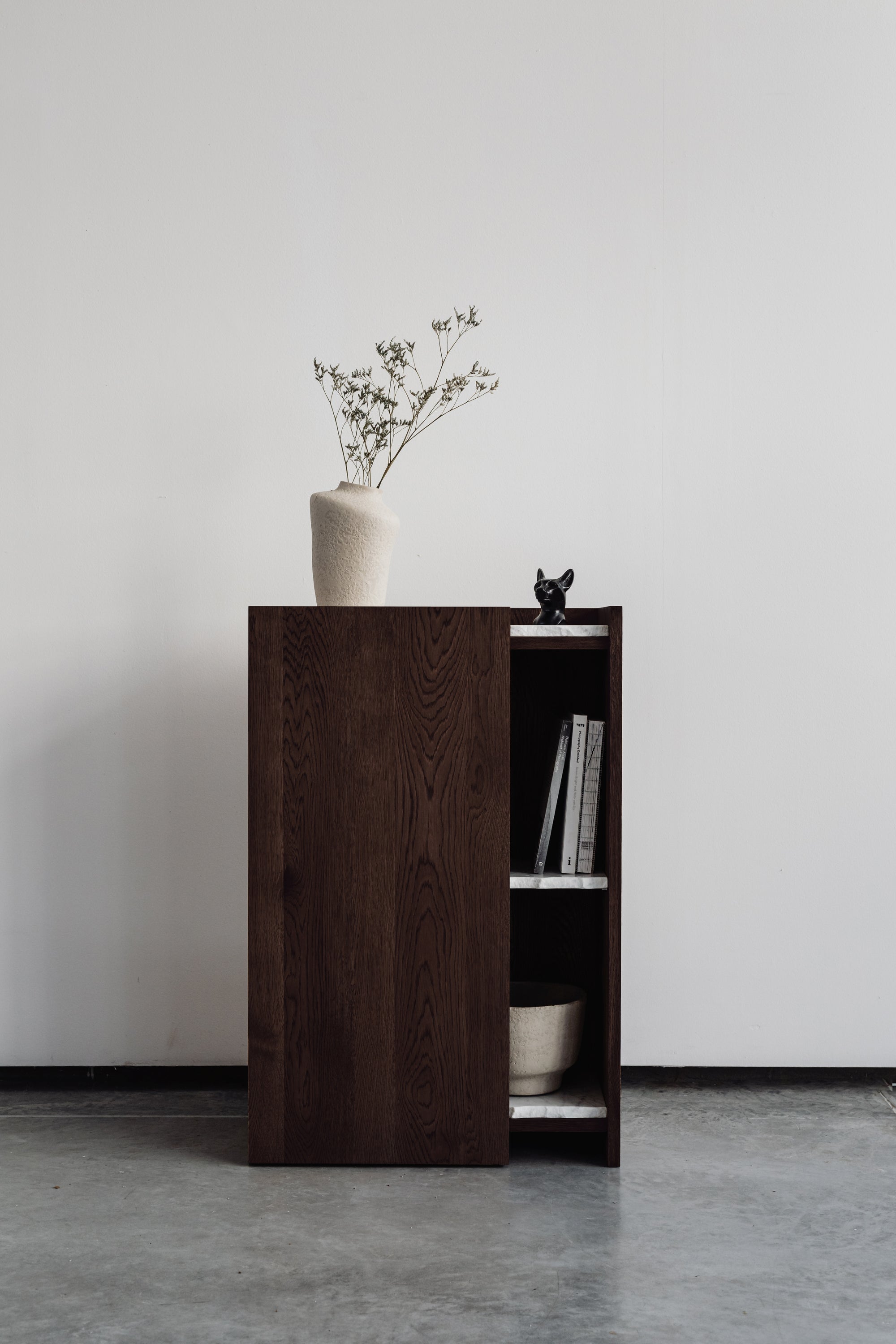 Pavo Cabinet