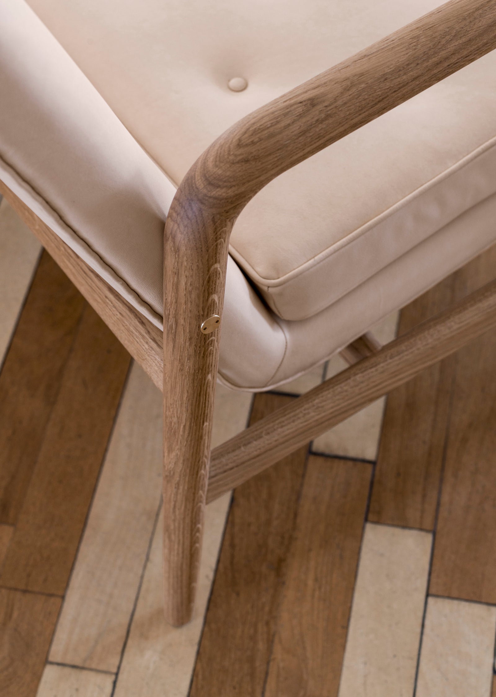 VLA77 Foyer Sofa