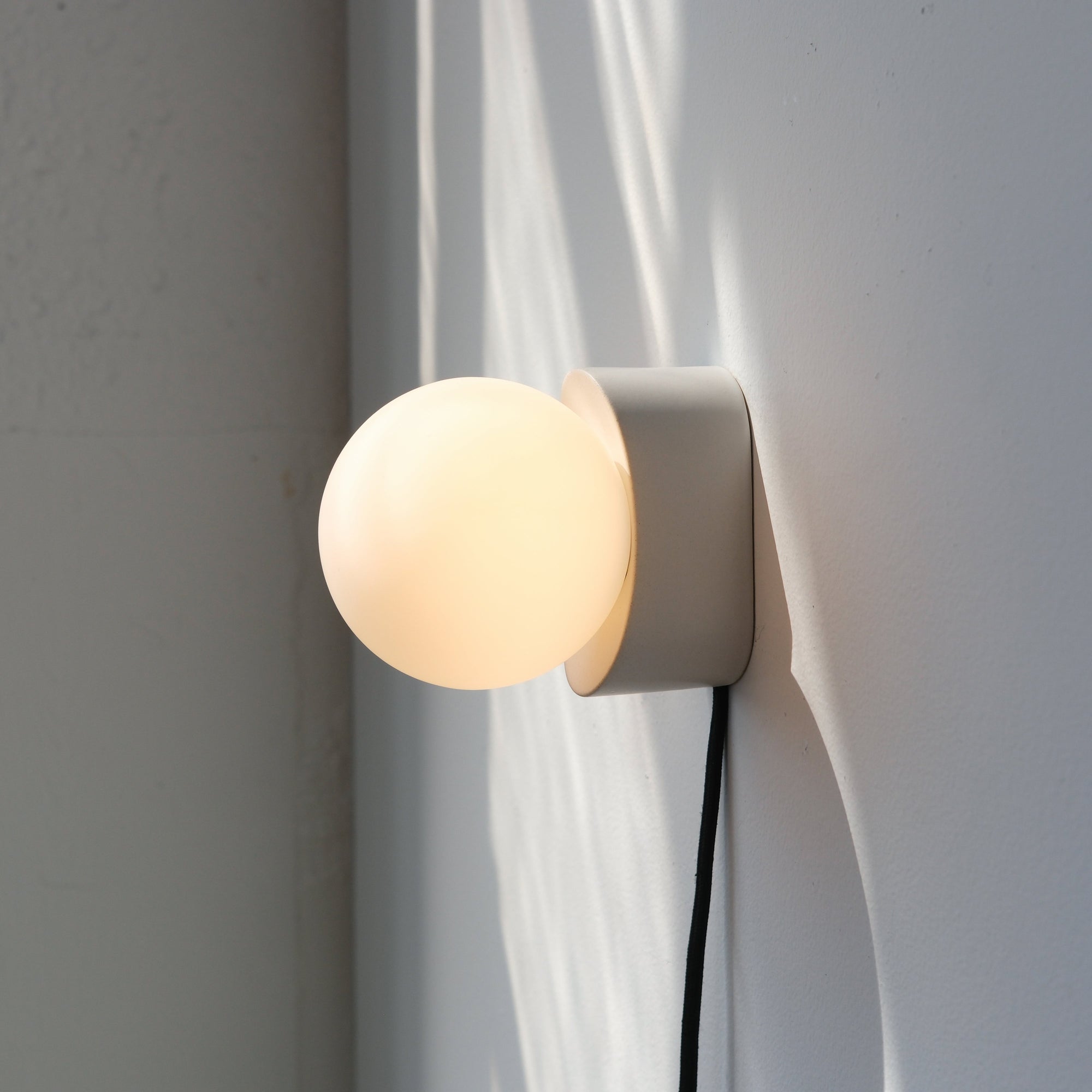 Iota Wall Sconce