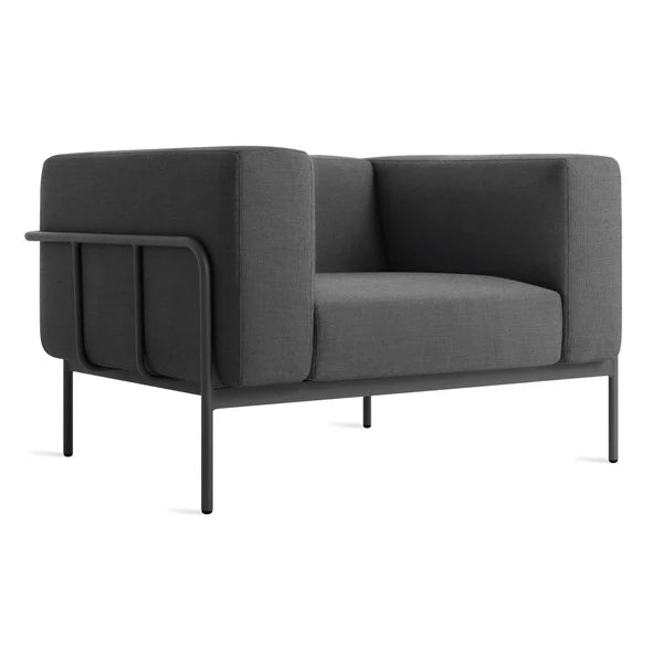 Cache Lounge Chair