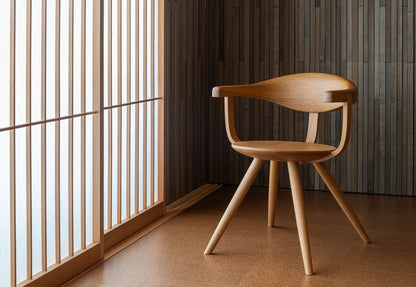 Yanagi Side Chair