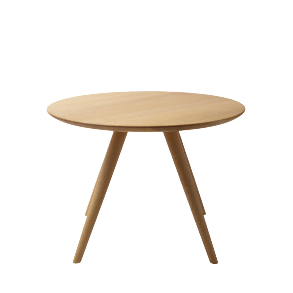 Yanagi Dining Table