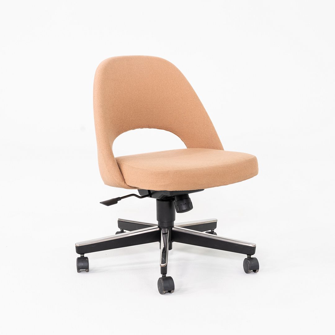 Saarinen Executive Armless Desk Chair