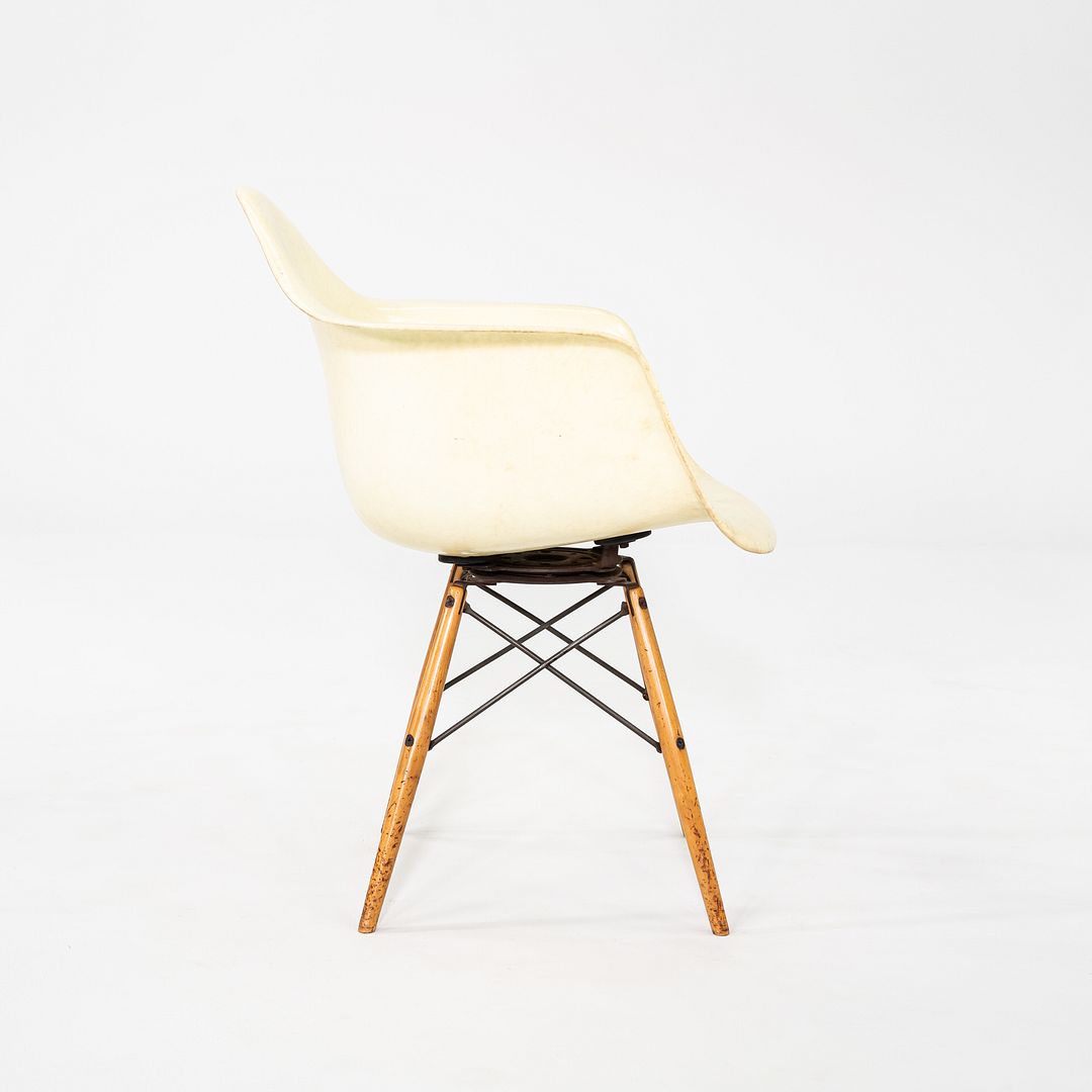 PAW Chair