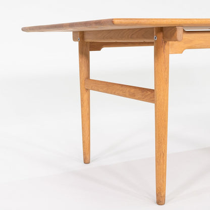 CH327 Dining Table