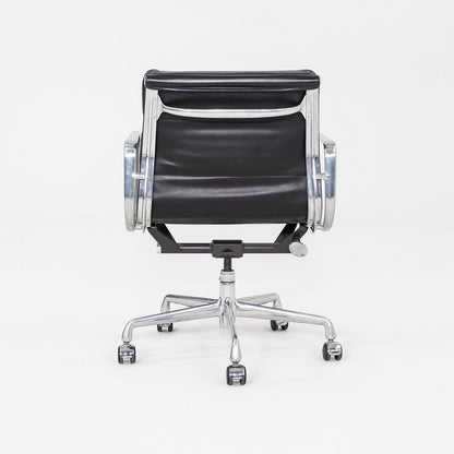 Soft Pad Management Chair, EA435