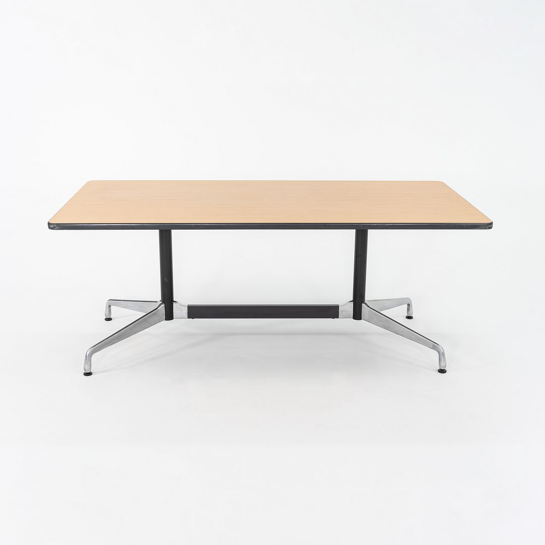 Segmented Conference Table, Model ET143