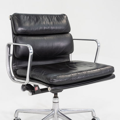 Soft Pad Management Chair, EA435