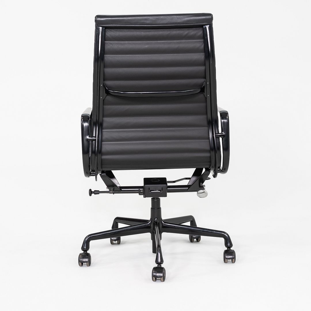 Aluminum Group Executive Desk Chair, EA337