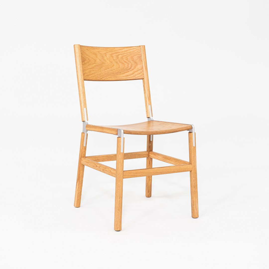 Standard Mariposa Chair