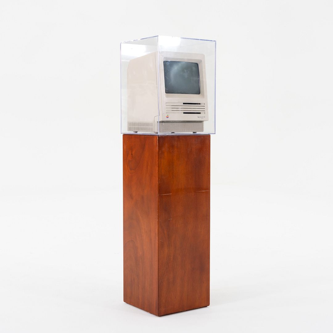 Apple Macintosh SE FD-HD Computer