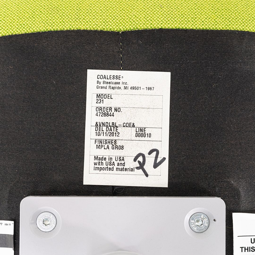 Bob Guest Swivel Chair