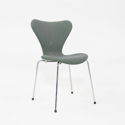 Series 7 Chair, Model 3107