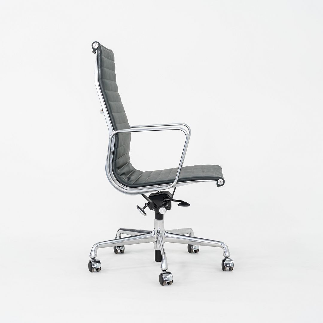 Aluminum Group Executive Desk Chair, Model EA337