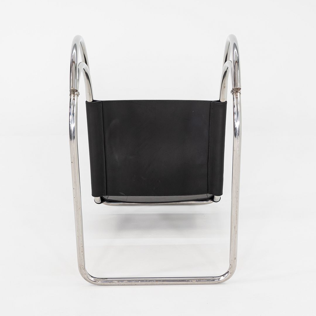 MR20 Arm Chair